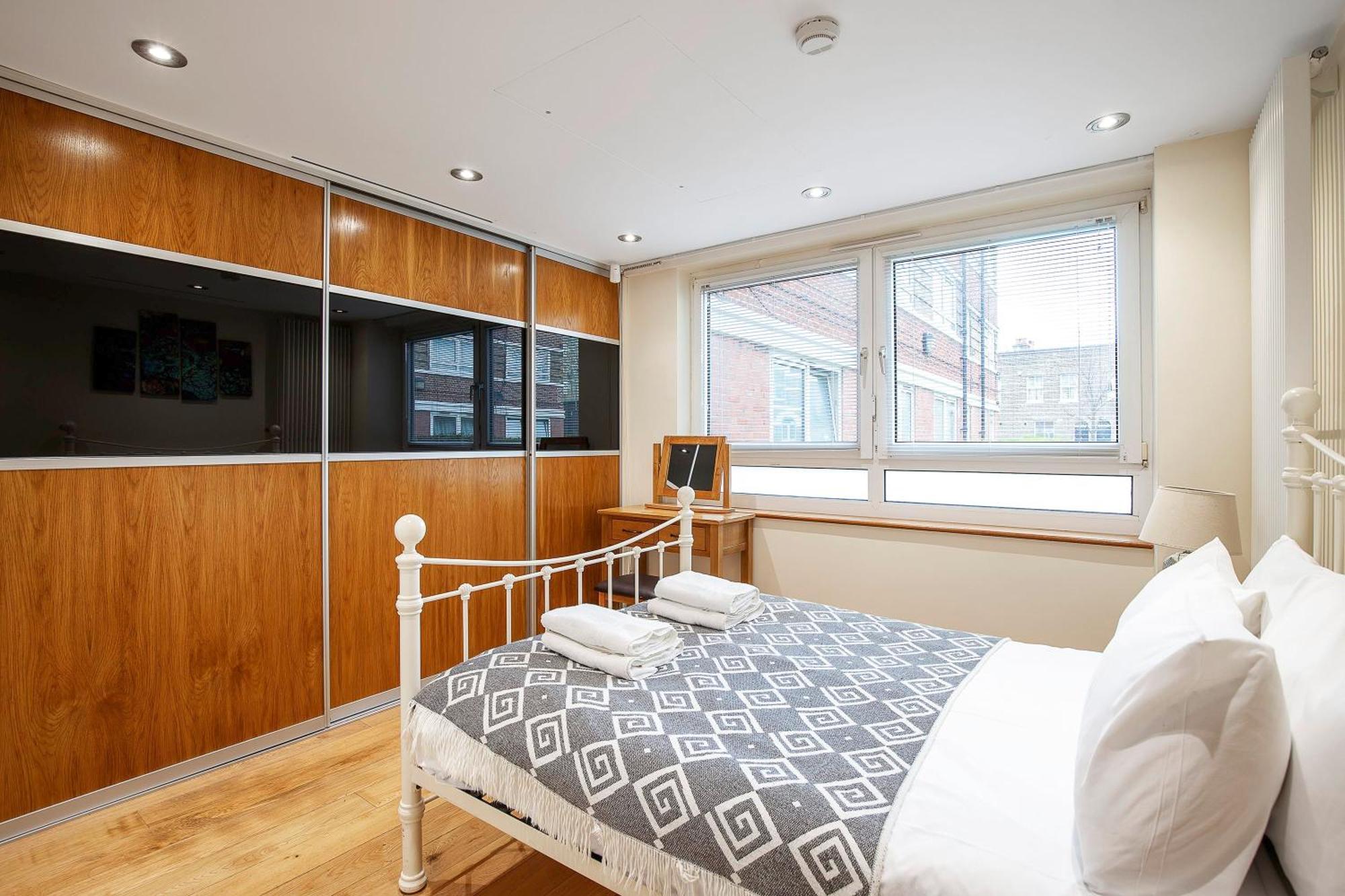 Tower Bridge 2Br Apartment For 6 With Terrace Londra Exterior foto